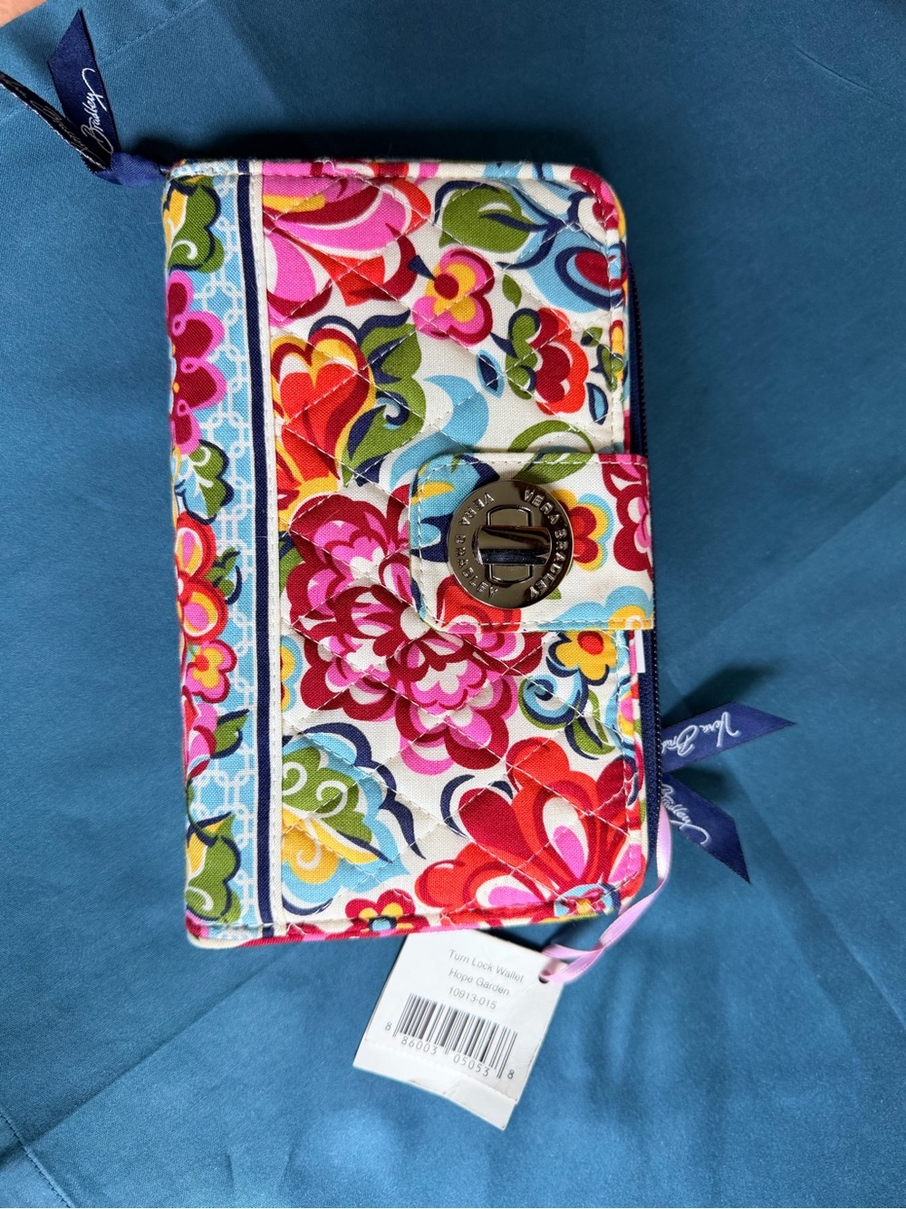 NWT Vera Bradley Hope Garden Turn Lock Quilted Cotton Wallet Retired Print